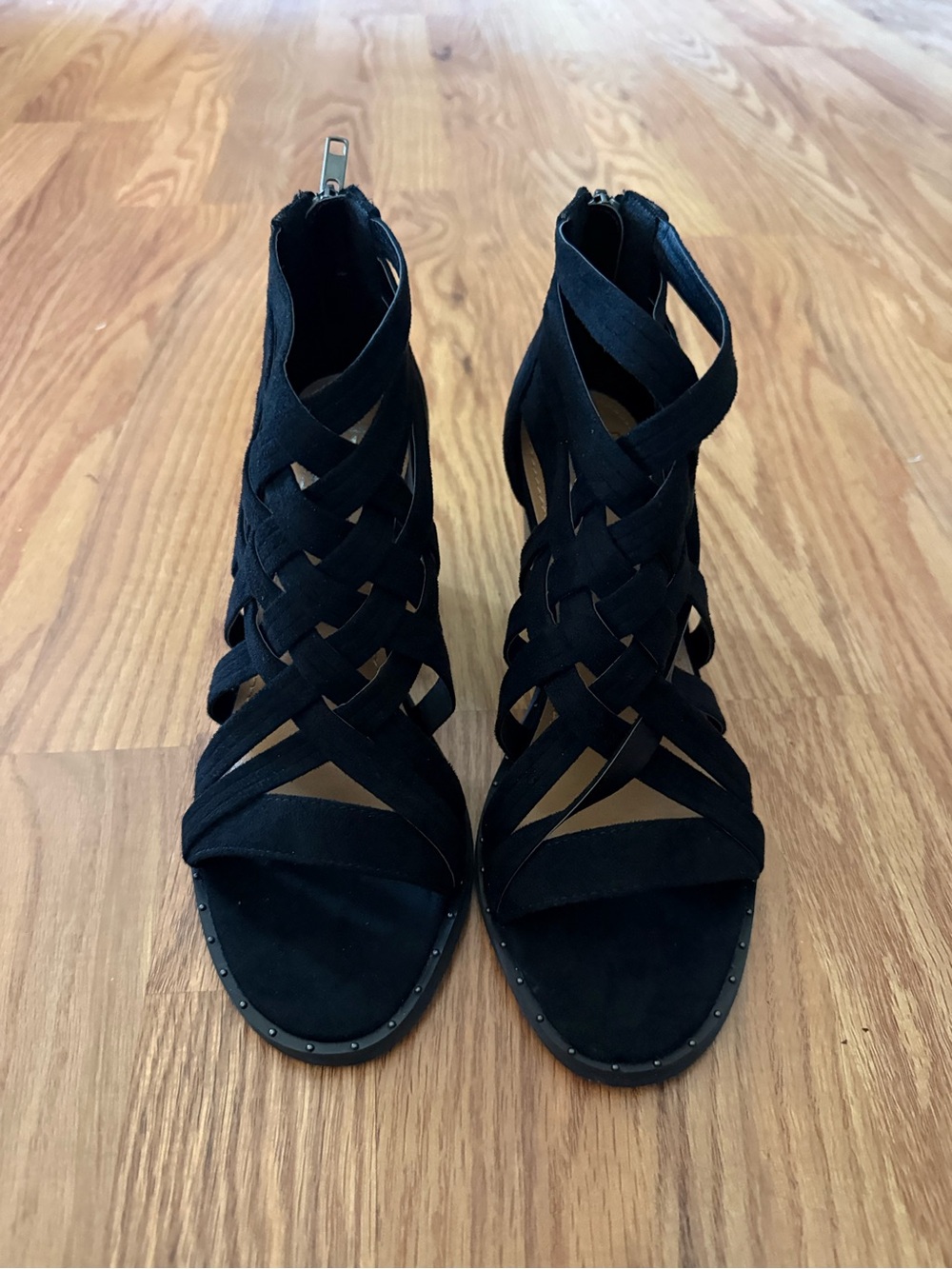 LFL by Lust for Life Women's Ll-Zion Heeled Sandal, Open Toe, Black,